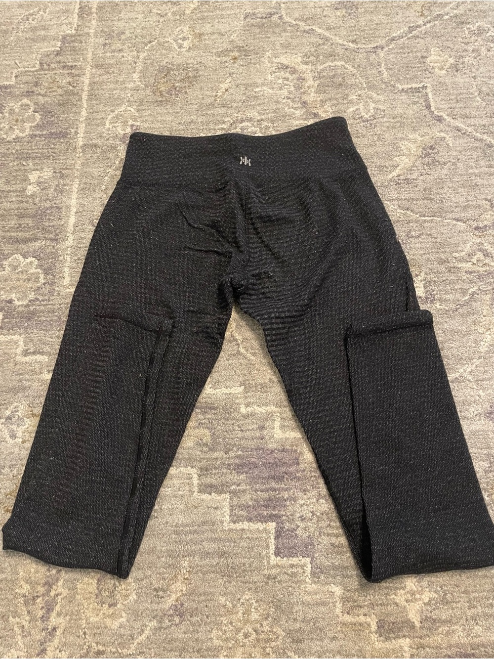 Women’s dark gray winter Leggings - Picture 2 of 4